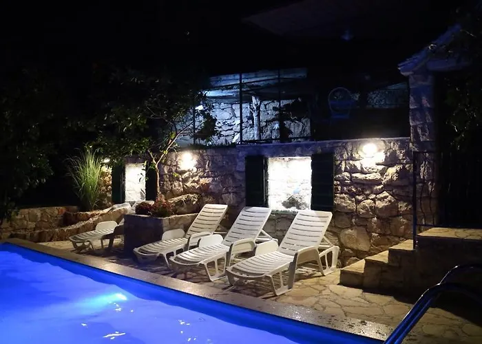 Kate Apartmán Postira